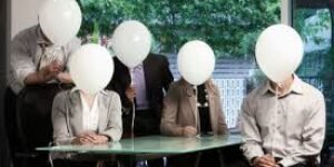 El cartel de los SOLOS O LA SUMA DE LOS UNOS