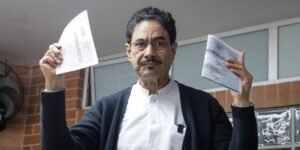 Asamblea Departamental de Antioquia declara persona non grata a Iván Cepeda tras sus declaraciones