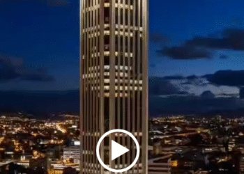 Ya lo vieron. Se van es a romper la vestiduras de ira con esta belleza de video.