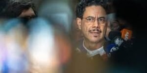 «Hay territorios donde no podemos hacer campaña, pero Cepeda sí»: fórmula vicepresidencial de Abelardo de la Espriella
