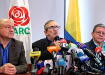 Ya no es «calumnia»: Iván Cepeda es el candidato del partido de las FARC