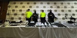 Con ayuda de EE. UU., en Medellín cayó arsenal y taller que proveía a grupos armados del país