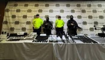 Con ayuda de EE. UU., en Medellín cayó arsenal y taller que proveía a grupos armados del país