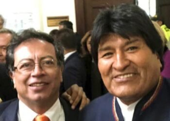 Petro pide a la Administración Trump «no atacar» a Evo Morales y defiende a los cultivadores de coca de Bolivia: «No hay que confundirles con el narcotráfico»