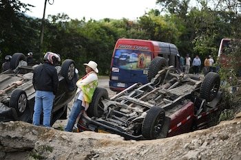Cerca de 80.000 pasajeros dejaron de usar el transporte intermunicipal en el corredor del suroccidente en apenas cuatro días, una caída del 40% en la demanda que las empresas del sector califican de sin precedentes- crédito REUTERS/Jair Coll