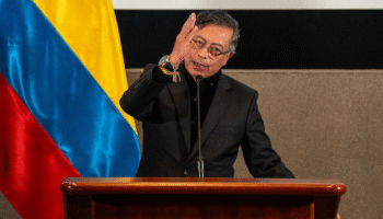 Petro da inicio a un proceso de recolección de firmas para convocar una Asamblea Constituyente en Colombia