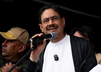 El izquierdista Cepeda reconoce la victoria del patriota De la Espriella en las elecciones presidenciales colombianas