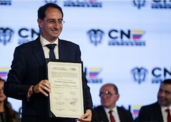 José Manuel Restrepo entregó el primer balance del empalme con el Gobierno Petro: “Profunda destrucción institucional”