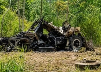 Atacan con drones explosivos y carro bomba la base militar de Tibú, Norte de Santander: esto se sabe