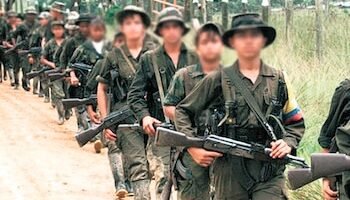 Alerta por captación de menores en redes en Colombia: grupos armados usan contenido digital