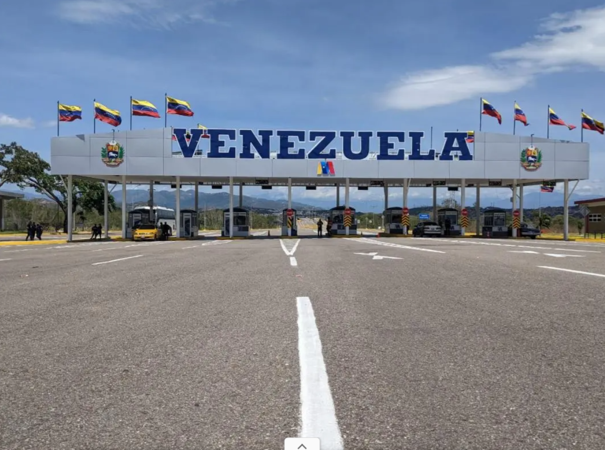 Puente Atanasio Girardot