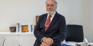 Jaime Mayor Oreja: “Esto es una crisis de fundamentos, de virtudes y de mandamientos”
