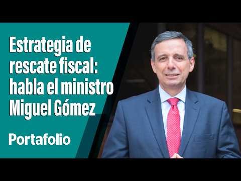 #Portafolio
El nuevo ministro de Hacienda, Miguel Gómez, revela detalles de la estrategia de rescate fiscal del gobierno De la Espriella para sanear las finanzas públicas. Conéctese al en vivo
SUSCRÍBETE: https://bit.ly/PortafolioYT
Síguenos en nuestras redes sociales:
Twitter: https://twitter.com/Portafolioco
Facebook: https://www.facebook.com/Portafolio.co
Instagram: https://www.instagram.com/portafolioco
Portafolio
Portafolio es un medio especializado en temas económicos, empresariales y de negocios de Colombia y el mundo. Obtenga aquí un análisis detallado de hechos económicos coyunturales y conozca las perspectivas de los diferentes sectores de la actividad productiva en el país.
Para mayor información ingresa a: http://www.portafolio.co
Otros Canales
El Tiempo: https://www.youtube.com/c/ElTiempo
CityTv: https://www.youtube.com/c/citytvbogota
Bravíssimo Citytv: https://www.youtube.com/c/BRAVISSIMOCITYTV
FutbolRed: https://www.youtube.com/c/FutbolRedCO
https://www.youtube.com/user/PortafolioCO