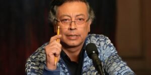 El izquierdista Gustavo Petro, denunciado por peculado y tráfico de influencias ante el Congreso de Colombia