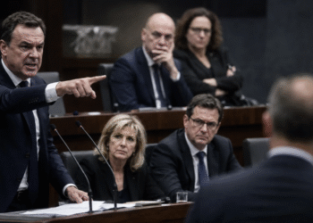 El bando del “bien” ya no tiene resultados, solo le queda el insulto