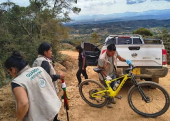 Tres militares asesinados en Cauca fueron bajados de sus bicicletas antes de ser atacados a tiros