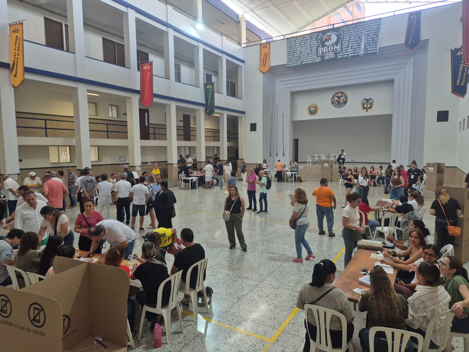 Más de 23 millones de colombianos acudieron a las urnas este 31 de mayo.