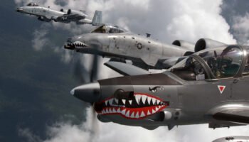 Informe de empalme revela que De La Espriella recibirá 310 aeronaves militares y de Policía no operativas