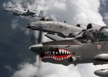 Informe de empalme revela que De La Espriella recibirá 310 aeronaves militares y de Policía no operativas
