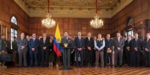 Gobierno declara emergencia económica y social en 15 departamentos