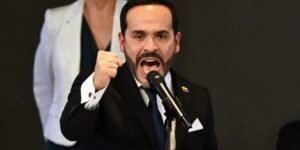 Presidente Abelardo de la Espriella ordenó operación militar contra las ‘caravanas de la muerte’