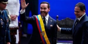 Kast, Milei y Peña arropan al patriota Abelardo de la Espriella durante su investidura como presidente de Colombia