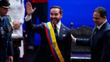 Kast, Milei y Peña arropan al patriota Abelardo de la Espriella durante su investidura como presidente de Colombia