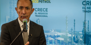 Fiscalía acusa a Ricardo Roa por supuesto tráfico de influencias
