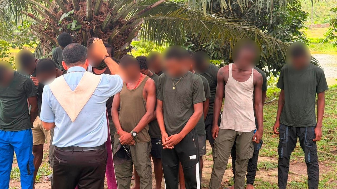 26 miembros de grupos guerrilleros se desmovilizaron en el Pacífico nariñense