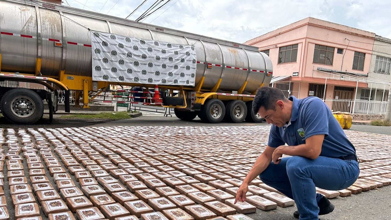 Incautan más de 1.4 toneladas de cocaína en zona rural de Palmira