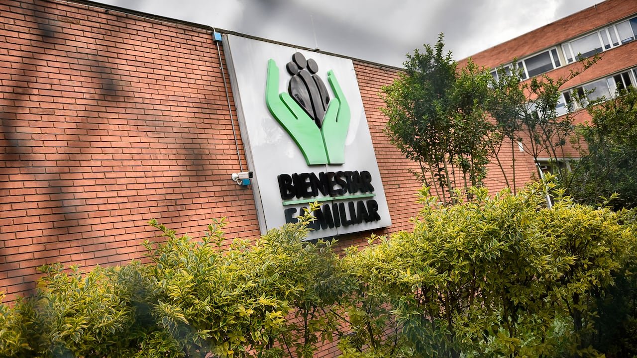 Desde el Instituto  Colombiano de Bienestar Familiar han indicado que se apoyará la investigación contra el docente.